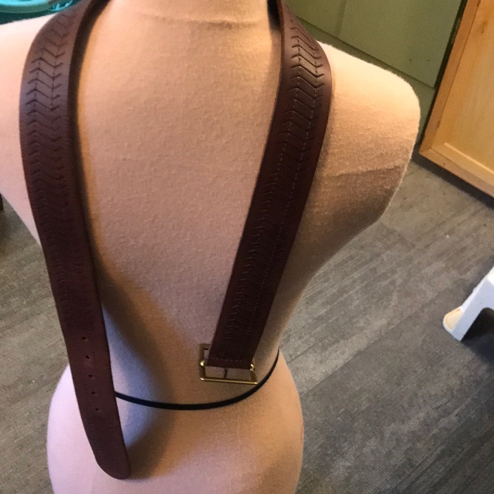 Belt dark brown leather